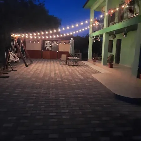 Sunrise Affittacamere *